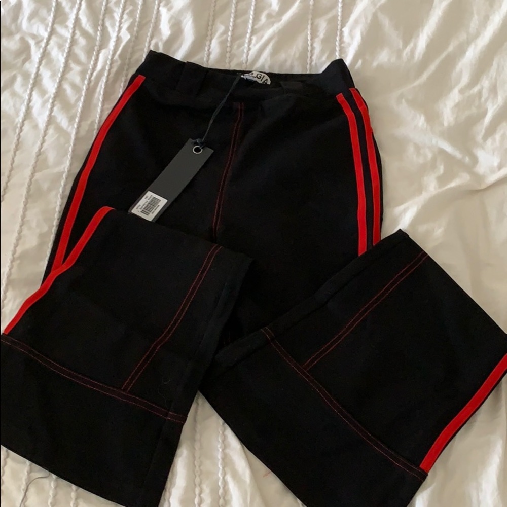 I am Gia Astrid pant